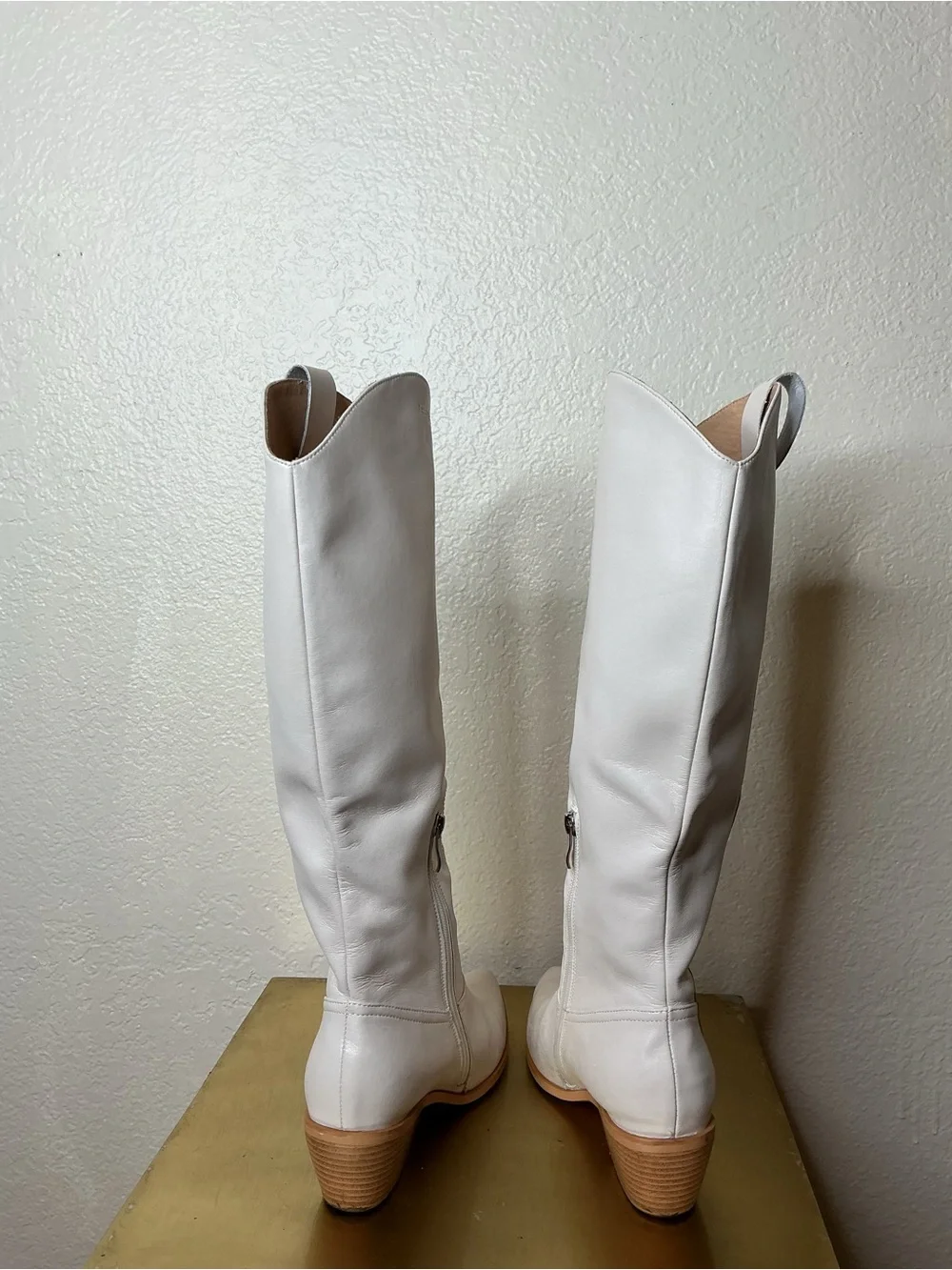 White Women's Leather Knee-High Western Boots